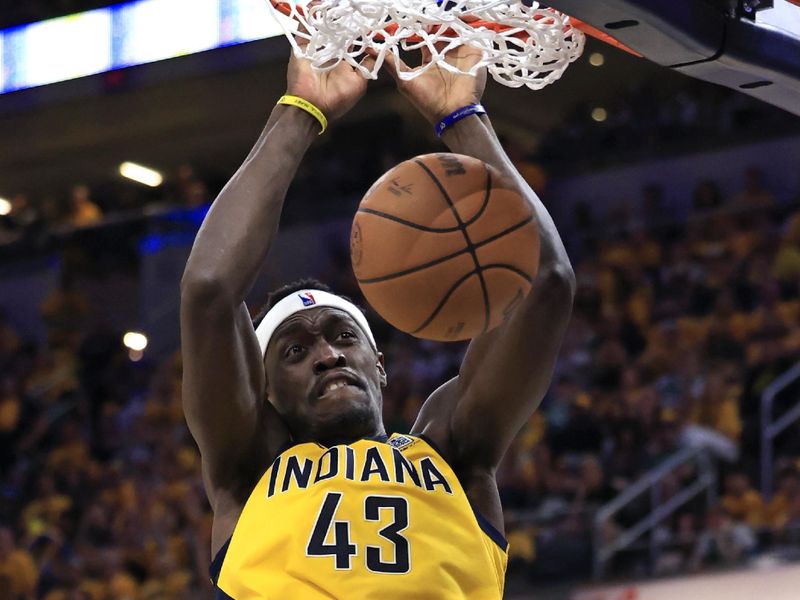 INDIANAPOLIS, INDIANA - MAY 27: Pascal Siakam #43 of the Indiana Pacers dunks the ball during the third quarter in Game Four of the Eastern Conference Finals at Gainbridge Fieldhouse on May 27, 2024 in Indianapolis, Indiana. NOTE TO USER: User expressly acknowledges and agrees that, by downloading and or using this photograph, User is consenting to the terms and conditions of the Getty Images License Agreement. (Photo by Justin Casterline/Getty Images)