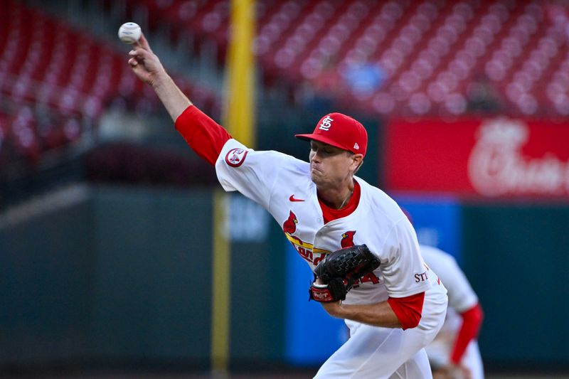 Aug 21, 2024; St. Louis, Missouri, USA;  St. Louis Cardinals starting pitcher Kyle Gibson (44) pitches against the Milwaukee Brewers during the first inning at Busch Stadium. Mandatory Credit: Jeff Curry-USA TODAY Sports