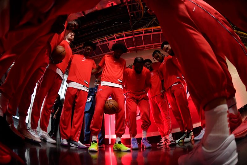 HOUSTON, TX - MARCH 31: Houston Rockets huddle up before the game against the Dallas Mavericks on March 31, 2024 at the Toyota Center in Houston, Texas. NOTE TO USER: User expressly acknowledges and agrees that, by downloading and or using this photograph, User is consenting to the terms and conditions of the Getty Images License Agreement. Mandatory Copyright Notice: Copyright 2024 NBAE (Photo by Logan Riely/NBAE via Getty Images)