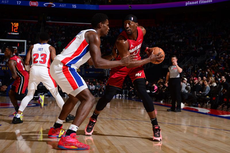 DETROIT, MI - MARCH 17: Jalen Duren #0 of the Detroit Pistons plays defense during the game  against Bam Adebayo #13 of the Miami Heat on March 17, 2024 at Little Caesars Arena in Detroit, Michigan. NOTE TO USER: User expressly acknowledges and agrees that, by downloading and/or using this photograph, User is consenting to the terms and conditions of the Getty Images License Agreement. Mandatory Copyright Notice: Copyright 2024 NBAE (Photo by Chris Schwegler/NBAE via Getty Images)