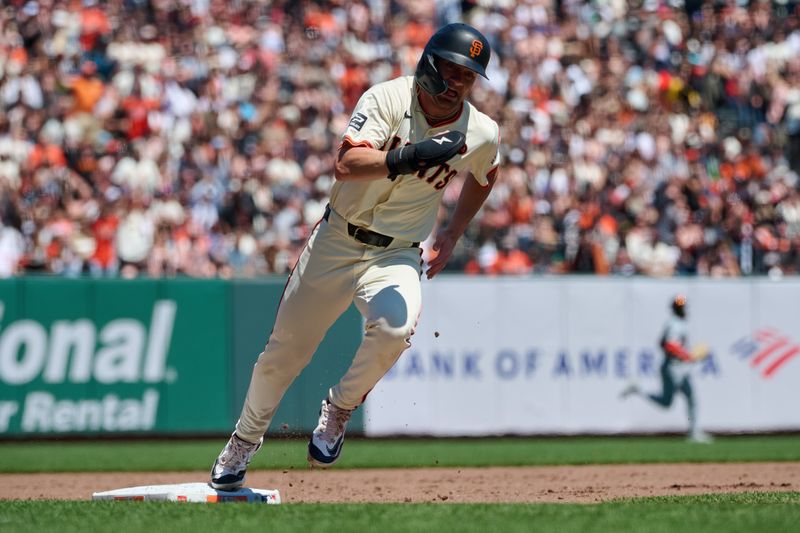 Aug 10, 2024; San Francisco, California, USA; San Francisco Giants infielder Brett Wisely (0) rounds third base before scoring a run against the Detroit Tigers during the fifth inning at Oracle Park. Mandatory Credit: Robert Edwards-USA TODAY Sports