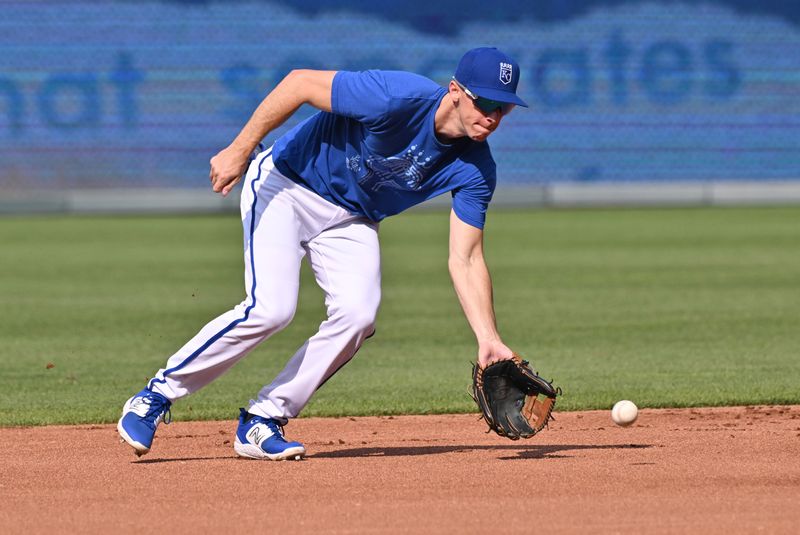 Jun 13, 2023; Kansas City, Missouri, USA; Kansas City Royals second baseman Matt Duffy (15) warms up during batting practice before a game against the Cincinnati Reds at Kauffman Stadium. Mandatory Credit: Peter Aiken-USA TODAY Sports