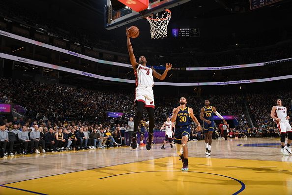 SAN FRANCISCO, CA - DECEMBER 28: Jamal Cain #8 of the Miami Heat shoots the ball during the game against the Golden State Warriors on December 28, 2023 at Chase Center in San Francisco, California. NOTE TO USER: User expressly acknowledges and agrees that, by downloading and or using this photograph, user is consenting to the terms and conditions of Getty Images License Agreement. Mandatory Copyright Notice: Copyright 2023 NBAE (Photo by Noah Graham/NBAE via Getty Images)