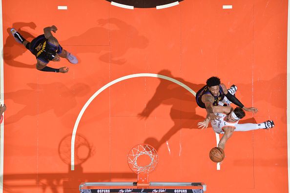 SAN ANTONIO, TX - DECEMBER 15: Zach Collins #23 of the San Antonio Spurs drives to the basket during the game against the Los Angeles Lakers on December 15, 2023 at the Frost Bank Center in San Antonio, Texas. NOTE TO USER: User expressly acknowledges and agrees that, by downloading and or using this photograph, user is consenting to the terms and conditions of the Getty Images License Agreement. Mandatory Copyright Notice: Copyright 2023 NBAE (Photos by Michael Gonzales/NBAE via Getty Images)