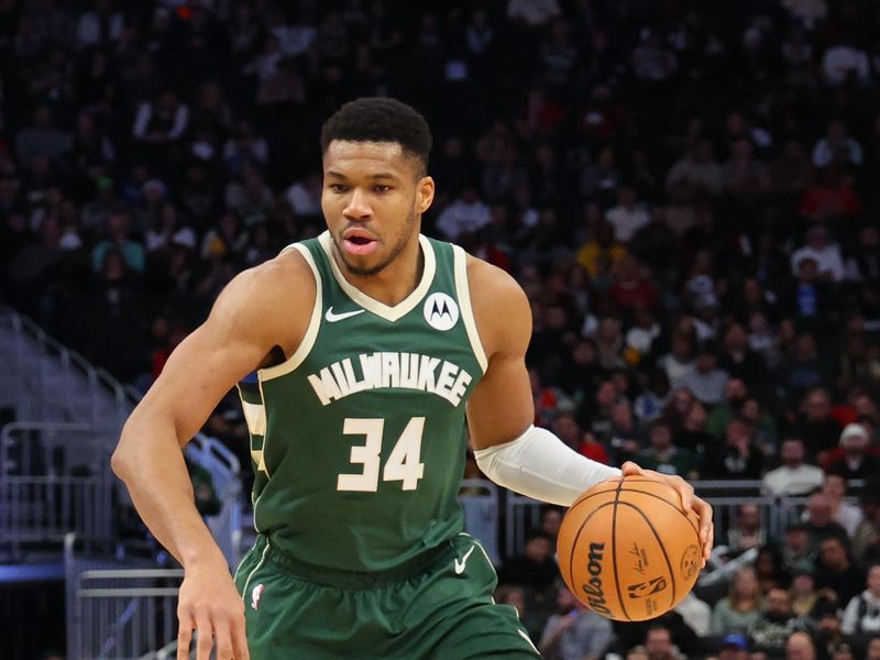 Antetokounmpo and Fox Set to Ignite Milwaukee Bucks vs Sacramento Kings Clash