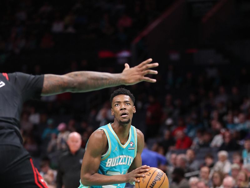 CHARLOTTE, NC - JANUARY 31: Brandon Miller #24 of the Charlotte Hornets handles the ball during the game against the Chicago Bulls on January 31, 2024 at Spectrum Center in Charlotte, North Carolina. NOTE TO USER: User expressly acknowledges and agrees that, by downloading and or using this photograph, User is consenting to the terms and conditions of the Getty Images License Agreement.  Mandatory Copyright Notice:  Copyright 2024 NBAE (Photo by Brock Williams-Smith/NBAE via Getty Images)