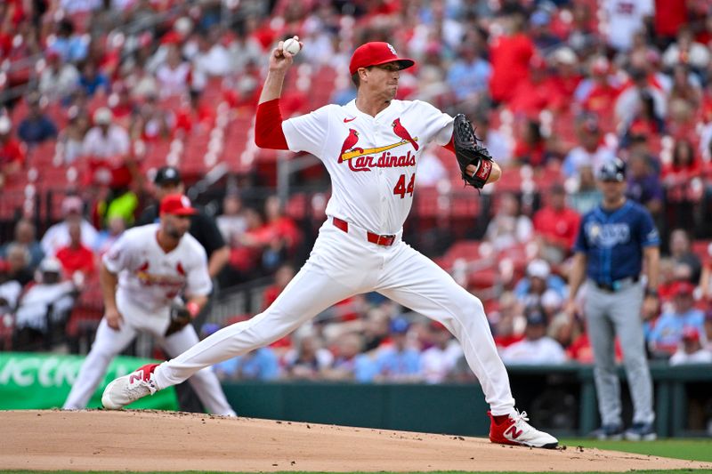 Aug 8, 2024; St. Louis, Missouri, USA;  St. Louis Cardinals starting pitcher Kyle Gibson (44) pitches against the Tampa Bay Rays during the first inning at Busch Stadium. Mandatory Credit: Jeff Curry-USA TODAY Sports