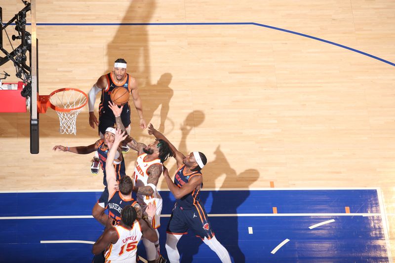 NEW YORK, NY - MARCH 5: Saddiq Bey #41 of the Atlanta Hawks drives to the basket during the game against the New York Knicks on March 5, 2024 at Madison Square Garden in New York City, New York.  NOTE TO USER: User expressly acknowledges and agrees that, by downloading and or using this photograph, User is consenting to the terms and conditions of the Getty Images License Agreement. Mandatory Copyright Notice: Copyright 2024 NBAE  (Photo by Nathaniel S. Butler/NBAE via Getty Images)