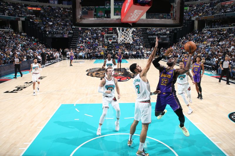 MEMPHIS, TN - NOVEMBER 6: LeBron James #23 of the Los Angeles Lakers drives to the basket during the game against the Memphis Grizzlies on November 6, 2024 at FedExForum in Memphis, Tennessee. NOTE TO USER: User expressly acknowledges and agrees that, by downloading and or using this photograph, User is consenting to the terms and conditions of the Getty Images License Agreement. Mandatory Copyright Notice: Copyright 2024 NBAE (Photo by Joe Murphy/NBAE via Getty Images)