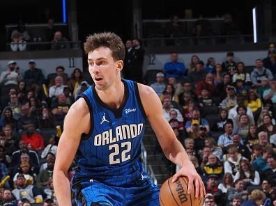 INDIANAPOLIS, IN - NOVEMBER 19: Franz Wagner #22 of the Orlando Magic dribbles the ball during the game against the Indiana Pacers on November 19, 2023 at Gainbridge Fieldhouse in Indianapolis, Indiana. NOTE TO USER: User expressly acknowledges and agrees that, by downloading and or using this Photograph, user is consenting to the terms and conditions of the Getty Images License Agreement. Mandatory Copyright Notice: Copyright 2023 NBAE (Photo by Ron Hoskins/NBAE via Getty Images)