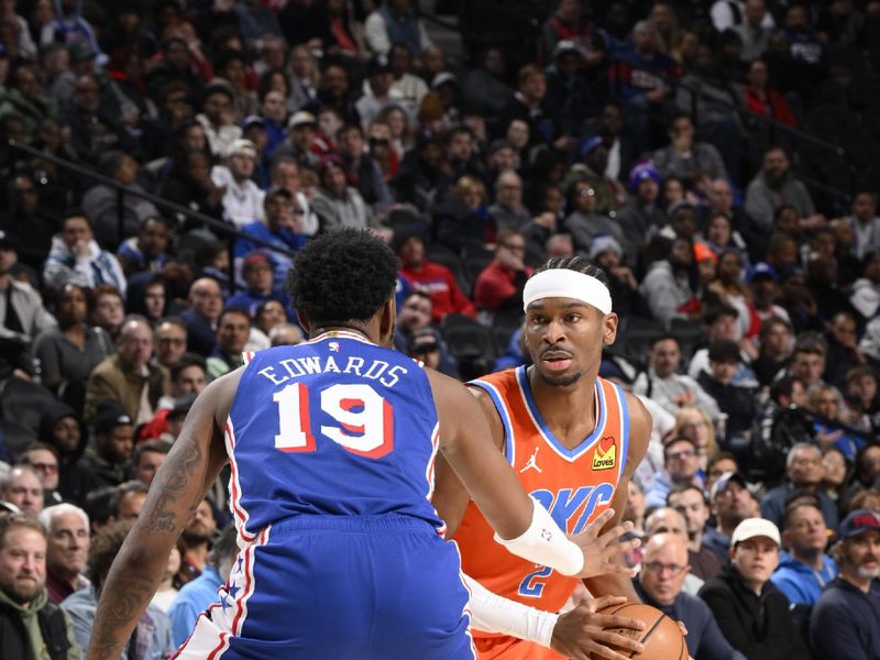 PHILADELPHIA, PA - JANUARY 14: Shai Gilgeous-Alexander #2 of the Oklahoma City Thunder handles the ball during the game against the Philadelphia 76ers on January 14, 2025 at the Wells Fargo Center in Philadelphia, Pennsylvania NOTE TO USER: User expressly acknowledges and agrees that, by downloading and/or using this Photograph, user is consenting to the terms and conditions of the Getty Images License Agreement. Mandatory Copyright Notice: Copyright 2025 NBAE (Photo by David Dow/NBAE via Getty Images)