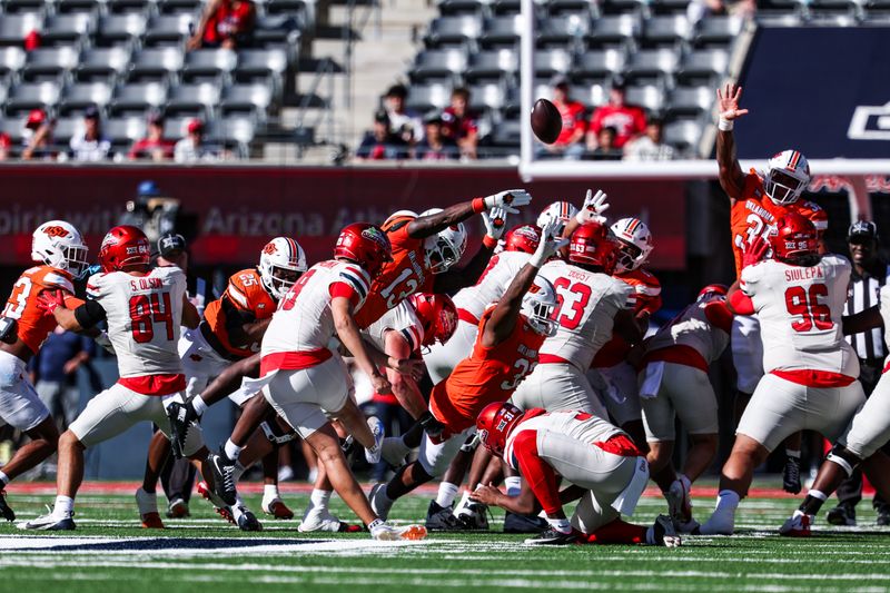 Oct 4, 2025; Tucson, Arizona, USA; Arizona Wildcats kicker Michael Salgado-Medina (19) makes a field goal in the fourth quarter against the Oklahoma State Cowboys at Arizona Stadium. Mandatory Credit: Aryanna Frank-Imagn Images