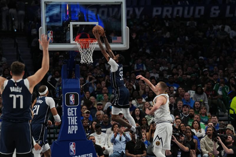 DALLAS, TX - MARCH 17: Derrick Jones Jr. #55 of the Dallas Mavericks drives to the basket during the game against the Denver Nuggets on March 17, 2024 at the American Airlines Center in Dallas, Texas. NOTE TO USER: User expressly acknowledges and agrees that, by downloading and or using this photograph, User is consenting to the terms and conditions of the Getty Images License Agreement. Mandatory Copyright Notice: Copyright 2024 NBAE (Photo by Glenn James/NBAE via Getty Images)