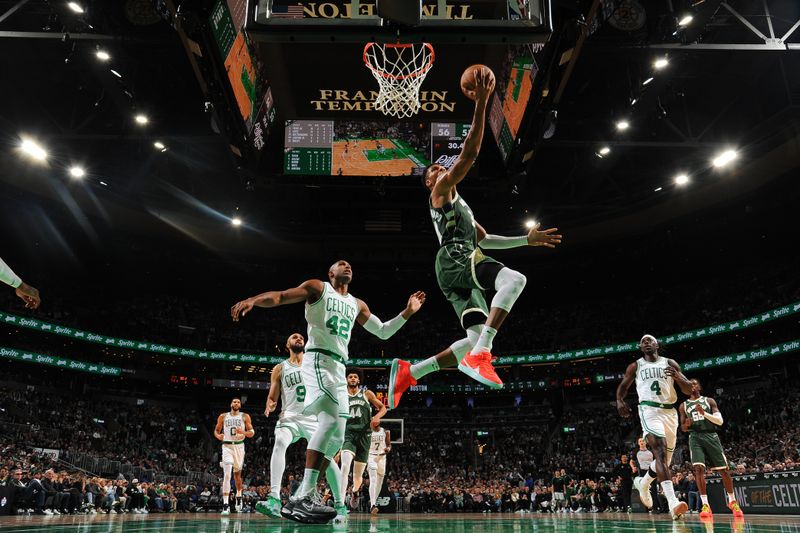 BOSTON, MA - OCTOBER 28: Giannis Antetokounmpo #34 of the Milwaukee Bucks shoots the ball during the game against the Boston Celtics on October 28, 2024 at TD Garden in Boston, Massachusetts. NOTE TO USER: User expressly acknowledges and agrees that, by downloading and/or using this Photograph, user is consenting to the terms and conditions of the Getty Images License Agreement. Mandatory Copyright Notice: Copyright 2024 NBAE (Photo by Brian Babineau/NBAE via Getty Images)