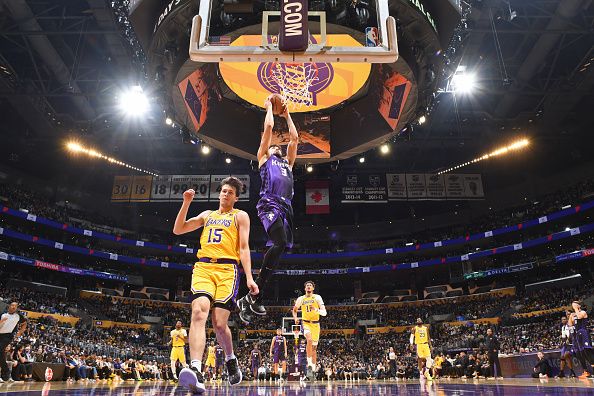 LOS ANGELES, CA - NOVEMBER 15: Chris Duarte #3 of the Sacramento Kings dunks the ball during the game against the Los Angeles Lakers on November 15, 2023 at Crypto.Com Arena in Los Angeles, California. NOTE TO USER: User expressly acknowledges and agrees that, by downloading and/or using this Photograph, user is consenting to the terms and conditions of the Getty Images License Agreement. Mandatory Copyright Notice: Copyright 2023 NBAE (Photo by Adam Pantozzi/NBAE via Getty Images)