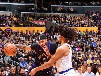 LOS ANGELES, CA - DECEMBER 18:  Anthony Davis #3 of the Los Angeles Lakers goes to the basket during the game on December 18, 2023 at Crypto.Com Arena in Los Angeles, California. NOTE TO USER: User expressly acknowledges and agrees that, by downloading and/or using this Photograph, user is consenting to the terms and conditions of the Getty Images License Agreement. Mandatory Copyright Notice: Copyright 2023 NBAE (Photo by Adam Pantozzi/NBAE via Getty Images)