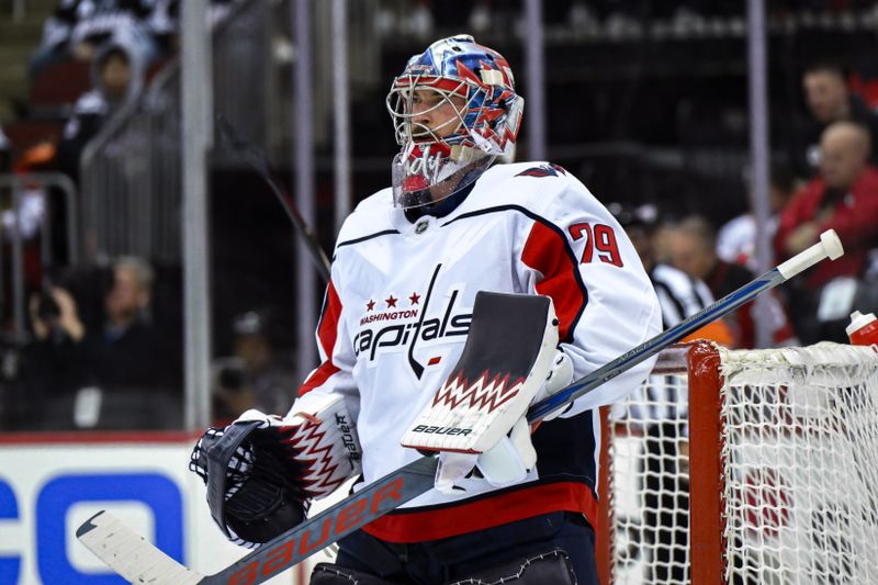 Nov 10, 2023; Newark, New Jersey, USA; Washington Capitals goaltender Charlie Lindgren (79) tends net during the second period against the New Jersey Devils at Prudential Center. Mandatory Credit: John Jones-USA TODAY Sports