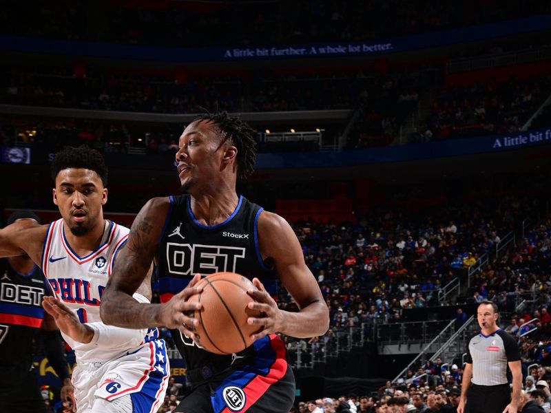 DETROIT, MI - NOVEMBER 30: Ron Holland II #00 of the Detroit Pistons handles the ball during the game against the Philadelphia 76ers on November 30, 2024 at Little Caesars Arena in Detroit, Michigan. NOTE TO USER: User expressly acknowledges and agrees that, by downloading and/or using this photograph, User is consenting to the terms and conditions of the Getty Images License Agreement. Mandatory Copyright Notice: Copyright 2024 NBAE (Photo by Chris Schwegler/NBAE via Getty Images)