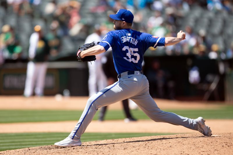 Jun 20, 2024; Oakland, California, USA; Kansas City Royals pitcher Chris Stratton (35) delivers a pitch against the Oakland Athletics during the ninth inning at Oakland-Alameda County Coliseum. Mandatory Credit: D. Ross Cameron-USA TODAY Sports