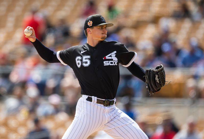 Mar 22, 2023; Phoenix, Arizona, USA; Chicago White Sox pitcher Davis Martin against the Kansas City Royals during a spring training game at Camelback Ranch-Glendale. Mandatory Credit: Mark J. Rebilas-USA TODAY Sports
