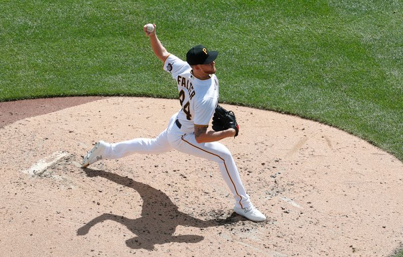 Aug 27, 2023; Pittsburgh, Pennsylvania, USA;  Pittsburgh Pirates starting pitcher Bailey Falter (44) pitches against the Chicago Cubs during the fourth inning at PNC Park. Mandatory Credit: Charles LeClaire-USA TODAY Sports