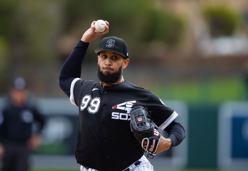 Mar 1, 2023; Phoenix, Arizona, USA; Chicago White Sox pitcher Keynan Middleton against the Cleveland Guardians during a spring training game at Camelback Ranch-Glendale. Mandatory Credit: Mark J. Rebilas-USA TODAY Sports