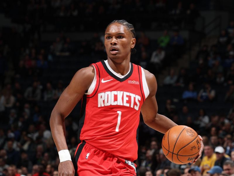 MINNEAPOLIS, MN - FEBRUARY 6: Amen Thompson #1 of the Houston Rockets looks on during the game against the Minnesota Timberwolves on February 6, 2025 at Target Center in Minneapolis, Minnesota. NOTE TO USER: User expressly acknowledges and agrees that, by downloading and or using this Photograph, user is consenting to the terms and conditions of the Getty Images License Agreement. Mandatory Copyright Notice: Copyright 2025 NBAE(Photo by David Sherman/NBAE via Getty Images)