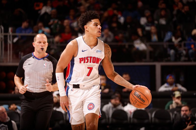 DETROIT, MI - JANUARY 22:  Killian Hayes #7 of the Detroit Pistons handles the ball during the game against the Milwaukee Bucks on January 22, 2024 at Little Caesars Arena in Detroit, Michigan. NOTE TO USER: User expressly acknowledges and agrees that, by downloading and/or using this photograph, User is consenting to the terms and conditions of the Getty Images License Agreement. Mandatory Copyright Notice: Copyright 2024 NBAE (Photo by Brian Sevald/NBAE via Getty Images)