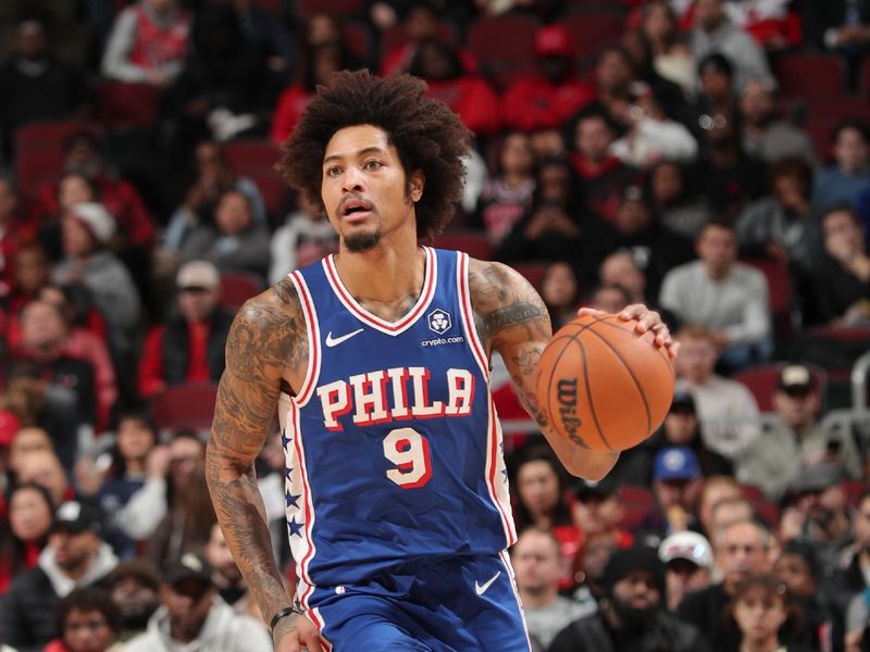 CHICAGO, IL - DECEMBER 8: Kelly Oubre Jr. #9 of the Philadelphia 76ers dribbles the ball during the game against the Chicago Bulls on December 8, 2024 at United Center in Chicago, Illinois. NOTE TO USER: User expressly acknowledges and agrees that, by downloading and or using this photograph, User is consenting to the terms and conditions of the Getty Images License Agreement. Mandatory Copyright Notice: Copyright 2024 NBAE (Photo by Gary Dineen/NBAE via Getty Images)