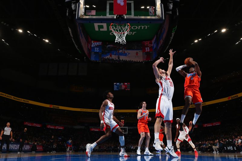 OKLAHOMA CITY, OK - FEBRUARY 27: Jalen Williams #8 of the Oklahoma City Thunder shoots the ball during the game against the Houston Rockets on February, 2024 at Paycom Arena in Oklahoma City, Oklahoma. NOTE TO USER: User expressly acknowledges and agrees that, by downloading and or using this photograph, User is consenting to the terms and conditions of the Getty Images License Agreement. Mandatory Copyright Notice: Copyright 2024 NBAE (Photo by Zach Beeker/NBAE via Getty Images)