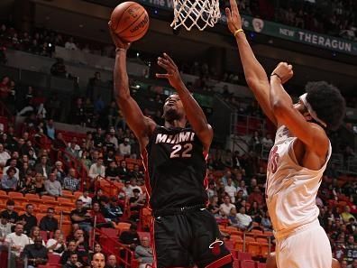 MIAMI, FL - DECEMBER 8: Jimmy Butler #22 of the Miami Heat drives to the basket during the game against the Cleveland Cavaliers on December 8, 2023 at Kaseya Center in Miami, Florida. NOTE TO USER: User expressly acknowledges and agrees that, by downloading and or using this Photograph, user is consenting to the terms and conditions of the Getty Images License Agreement. Mandatory Copyright Notice: Copyright 2023 NBAE (Photo by Issac Baldizon/NBAE via Getty Images)