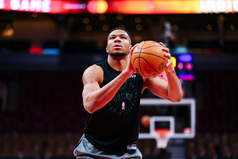 TORONTO, CANADA - JANUARY 6: Giannis Antetokounmpo #34 of the Milwaukee Bucks warms up against the Toronto Raptors on January 6, 2025 at the Scotiabank Arena in Toronto, Ontario, Canada.  NOTE TO USER: User expressly acknowledges and agrees that, by downloading and or using this Photograph, user is consenting to the terms and conditions of the Getty Images License Agreement.  Mandatory Copyright Notice: Copyright 2025 NBAE (Photo by Vaughn Ridley/NBAE via Getty Images)