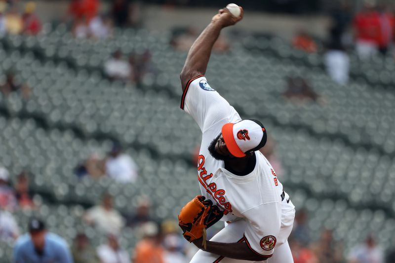 Jun 29, 2025; Baltimore, Maryland, USA; Baltimore Orioles pitcher Felix Bautista (74) throws during the ninth inning against the Tampa Bay Rays at Oriole Park at Camden Yards. Mandatory Credit: Daniel Kucin Jr.-Imagn Images