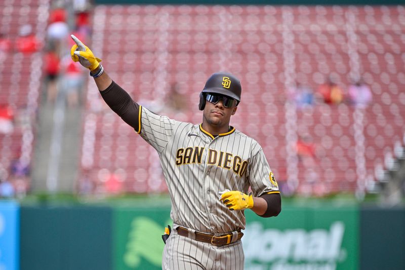 Aug 30, 2023; St. Louis, Missouri, USA;  San Diego Padres left fielder Juan Soto (22) reacts after hitting a one run single against the St. Louis Cardinals during the seventh inning at Busch Stadium. Mandatory Credit: Jeff Curry-USA TODAY Sports