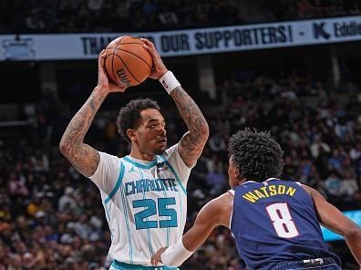 DENVER, CO - JANUARY 1: P.J. Washington #25 of the Charlotte Hornets handles the ball during the game against the Denver Nuggets on January 1, 2024 at the Ball Arena in Denver, Colorado. NOTE TO USER: User expressly acknowledges and agrees that, by downloading and/or using this Photograph, user is consenting to the terms and conditions of the Getty Images License Agreement. Mandatory Copyright Notice: Copyright 2024 NBAE (Photo by Bart Young/NBAE via Getty Images)