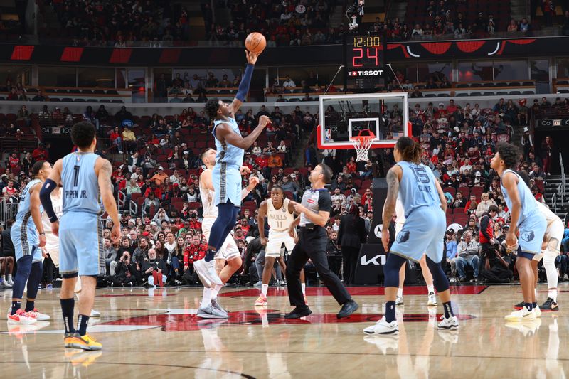 CHICAGO, IL - NOVEMBER 23:  Jaren Jackson Jr. #13 of the Memphis Grizzlies wins the opening tip during the game against the Chicago Bulls on November 23, 2024 at United Center in Chicago, Illinois. NOTE TO USER: User expressly acknowledges and agrees that, by downloading and or using this photograph, User is consenting to the terms and conditions of the Getty Images License Agreement. Mandatory Copyright Notice: Copyright 2024 NBAE (Photo by Jeff Haynes/NBAE via Getty Images)