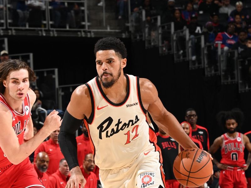 DETROIT, MI - NOVEMBER 18: Tobias Harris #12 of the Detroit Pistons dribbles the ball during the game against the Chicago Bulls on November 18, 2024 at Little Caesars Arena in Detroit, Michigan. NOTE TO USER: User expressly acknowledges and agrees that, by downloading and/or using this photograph, User is consenting to the terms and conditions of the Getty Images License Agreement. Mandatory Copyright Notice: Copyright 2024 NBAE (Photo by Chris Schwegler/NBAE via Getty Images)