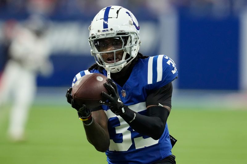 Indianapolis Colts cornerback Chris Lammons (35) warms up before playing against the Denver Broncos in a preseason NFL football game, Sunday, Aug. 11, 2024, in Westfield, Ind. (AP Photo/Darron Cummings)