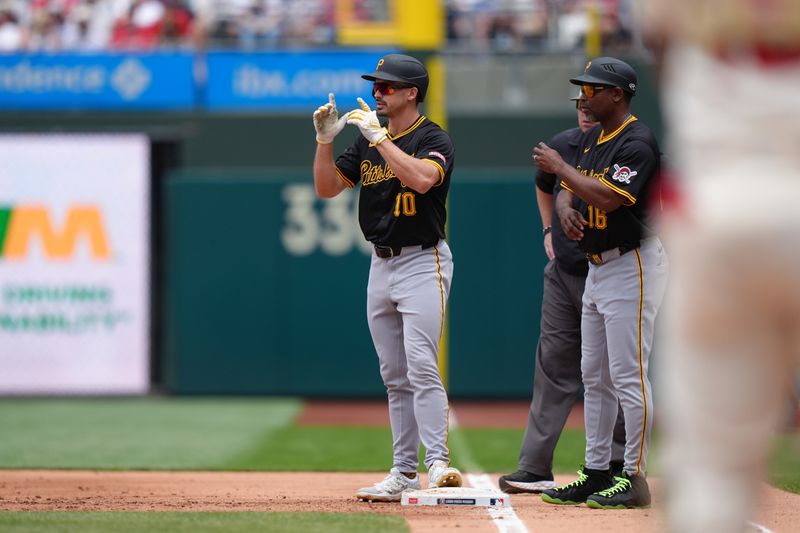 May 18, 2025; Philadelphia, Pennsylvania, USA; Pittsburgh Pirates outfielder Bryan Reynolds (10) reacts after hitting a single against the Philadelphia Phillies in the third inning at Citizens Bank Park. Mandatory Credit: Kyle Ross-Imagn Images