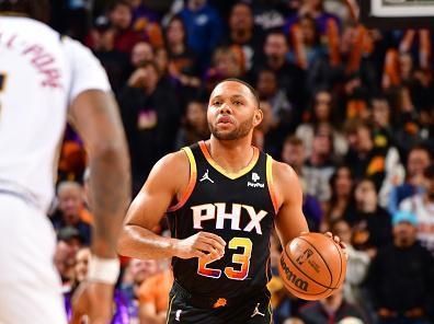 PHOENIX, AZ - DECEMBER 1: Eric Gordon #23 of the Phoenix Suns dribbles the ball during the game against the Denver Nuggets on December 1, 2023 at Footprint Center in Phoenix, Arizona. NOTE TO USER: User expressly acknowledges and agrees that, by downloading and or using this photograph, user is consenting to the terms and conditions of the Getty Images License Agreement. Mandatory Copyright Notice: Copyright 2023 NBAE (Photo by Barry Gossage/NBAE via Getty Images)