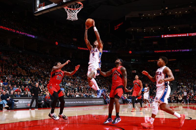 TORONTO, CANADA - OCTOBER 25: Kelly Oubre Jr. #9 of the Philadelphia 76ers drives to the basket during the game against the Toronto Raptors on October 25, 2024 at the Scotiabank Arena in Toronto, Ontario, Canada.  NOTE TO USER: User expressly acknowledges and agrees that, by downloading and or using this Photograph, user is consenting to the terms and conditions of the Getty Images License Agreement.  Mandatory Copyright Notice: Copyright 2024 NBAE (Photo by Vaughn Ridley/NBAE via Getty Images)