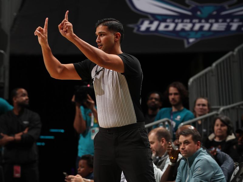 CHARLOTTE, NC - JANUARY 31: NBA referee Suyash Mehta #82 officiates the game between the Chicago Bulls and the Charlotte Hornets on January 31, 2024 at Spectrum Center in Charlotte, North Carolina. NOTE TO USER: User expressly acknowledges and agrees that, by downloading and or using this photograph, User is consenting to the terms and conditions of the Getty Images License Agreement. Mandatory Copyright Notice: Copyright 2024 NBAE (Photo by Kent Smith/NBAE via Getty Images)