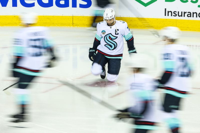 Dec 18, 2025; Calgary, Alberta, CAN; Seattle Kraken right wing Jordan Eberle (7) during the warmup period against the Calgary Flames at Scotiabank Saddledome. Mandatory Credit: Sergei Belski-Imagn Images
