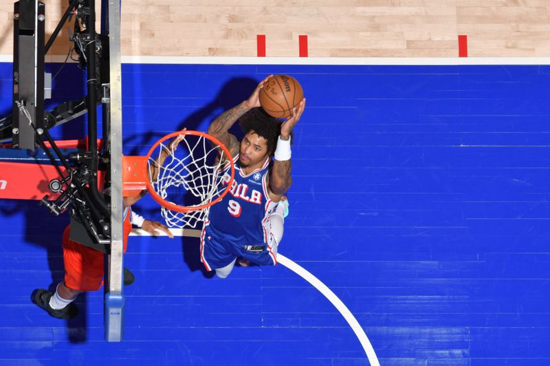 PHILADELPHIA, PA - APRIL 2: Kelly Oubre Jr. #9 of the Philadelphia 76ers drives to the basket during the game against the Oklahoma City Thunder on April 2, 2024 at the Wells Fargo Center in Philadelphia, Pennsylvania NOTE TO USER: User expressly acknowledges and agrees that, by downloading and/or using this Photograph, user is consenting to the terms and conditions of the Getty Images License Agreement. Mandatory Copyright Notice: Copyright 2024 NBAE (Photo by Jesse D. Garrabrant/NBAE via Getty Images)