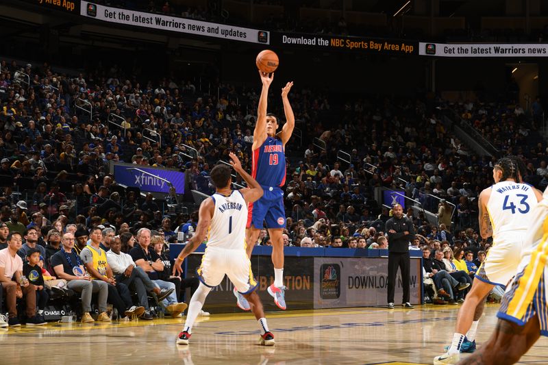 SAN FRANCISCO, CA - OCTOBER 13: Simone Fontecchio #19 of the Detroit Pistons shoots a three point basket during the game against the Golden State Warriors during a NBA Preseason game on October 13, 2024 at Chase Center in San Francisco, California. NOTE TO USER: User expressly acknowledges and agrees that, by downloading and or using this photograph, user is consenting to the terms and conditions of Getty Images License Agreement. Mandatory Copyright Notice: Copyright 2024 NBAE (Photo by Noah Graham/NBAE via Getty Images)