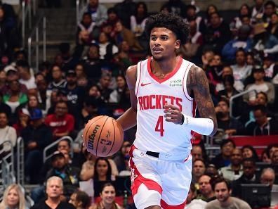 LOS ANGELES, CA - NOVEMBER 17: Jalen Green #4 of the Houston Rockets brings the ball up court against the LA Clippers during the In-Season Tournament on November 17, 2023 at Crypto.Com Arena in Los Angeles, California. NOTE TO USER: User expressly acknowledges and agrees that, by downloading and/or using this Photograph, user is consenting to the terms and conditions of the Getty Images License Agreement. Mandatory Copyright Notice: Copyright 2023 NBAE (Photo by Adam Pantozzi/NBAE via Getty Images)