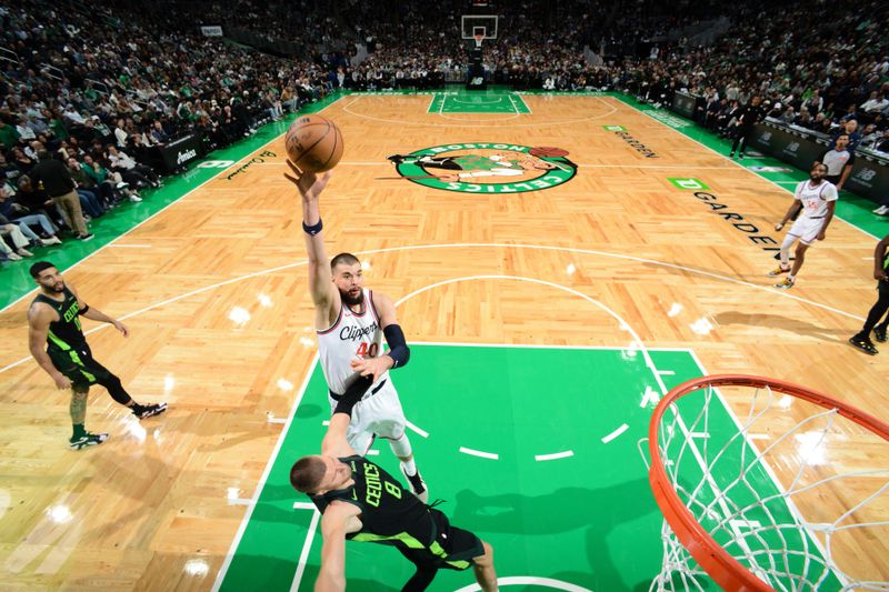 BOSTON, MA - NOVEMBER 25: Ivica Zubac #40 of the LA Clippers shoots the ball during the game against the Boston Celtics on November 25, 2024 at TD Garden in Boston, Massachusetts. NOTE TO USER: User expressly acknowledges and agrees that, by downloading and/or using this Photograph, user is consenting to the terms and conditions of the Getty Images License Agreement. Mandatory Copyright Notice: Copyright 2024 NBAE (Photo by Brian Babineau/NBAE via Getty Images)