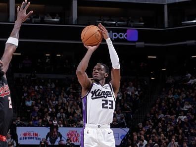 SACRAMENTO, CA - NOVEMBER 8: Keon Ellis #23 of the Sacramento Kings shoots the ball during the game against the Portland Trail Blazers on November 8, 2023 at Golden 1 Center in Sacramento, California. NOTE TO USER: User expressly acknowledges and agrees that, by downloading and or using this Photograph, user is consenting to the terms and conditions of the Getty Images License Agreement. Mandatory Copyright Notice: Copyright 2023 NBAE (Photo by Rocky Widner/NBAE via Getty Images)