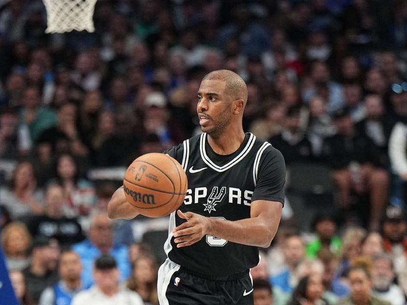 DALLAS, TX - NOVEMBER 16: Chris Paul #3 of the San Antonio Spurs passes the ball during the game against the Dallas Mavericks on November 16, 2024 at American Airlines Center in Dallas, Texas. NOTE TO USER: User expressly acknowledges and agrees that, by downloading and or using this photograph, User is consenting to the terms and conditions of the Getty Images License Agreement. Mandatory Copyright Notice: Copyright 2024 NBAE (Photo by Glenn James/NBAE via Getty Images)