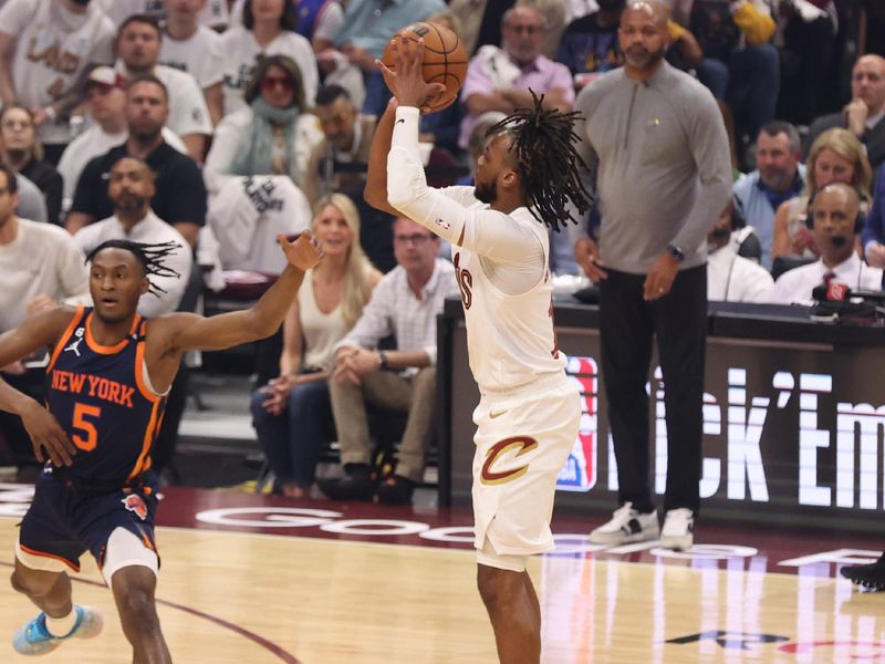 CLEVELAND, OH - APRIL 15: Darius Garland #10 of the Cleveland Cavaliers shoots the ball during Round 1 Game 1 of the 2023 NBA Playoffs against the New York Knicks on April 15, 2023 at Rocket Mortgage FieldHouse in Cleveland, Ohio. NOTE TO USER: User expressly acknowledges and agrees that, by downloading and/or using this Photograph, user is consenting to the terms and conditions of the Getty Images License Agreement. Mandatory Copyright Notice: Copyright 2023 NBAE (Photo by  Lauren Leigh Bacho/NBAE via Getty Images)